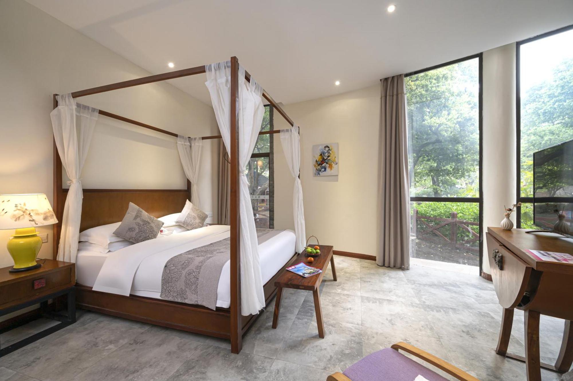 Guilin Crystal Crescent Moon Hotel Экстерьер фото